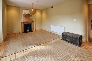 Lounge- click for photo gallery